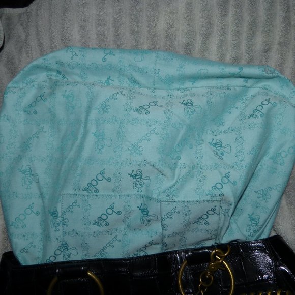 BABEE D LARGE EMBOSSED LEATHER BAG. EUC - Picture 15 of 16